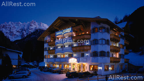 Hotel Savoy 81